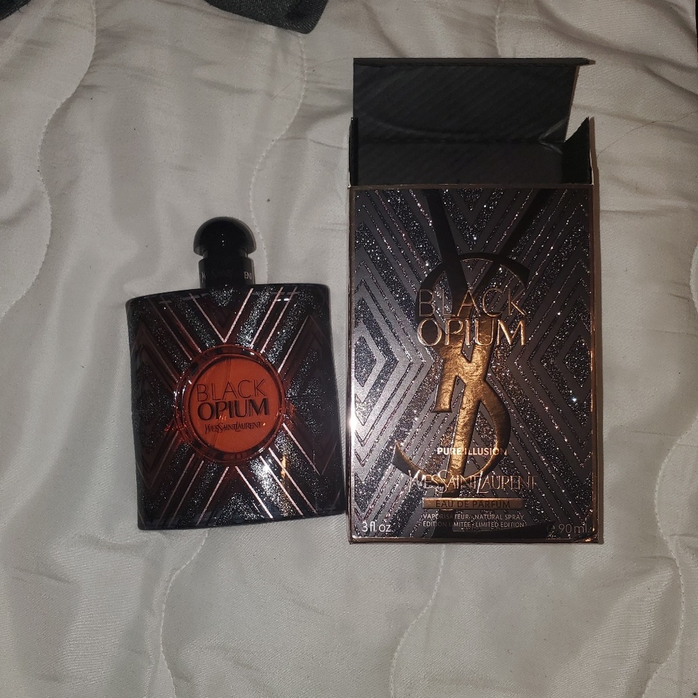 YSL BLACK OPIUM PURE ILLUSION